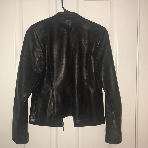 🌟Cole Haan Leather Jacket ✨ - Picture 4 of 7
